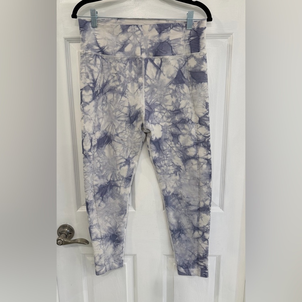 Off line by Aerie Blue women Tie-Dye Leggings